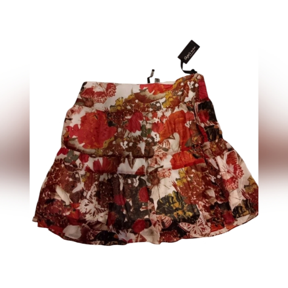 Skye's The Limit Floral Print Skirt Size L NWT